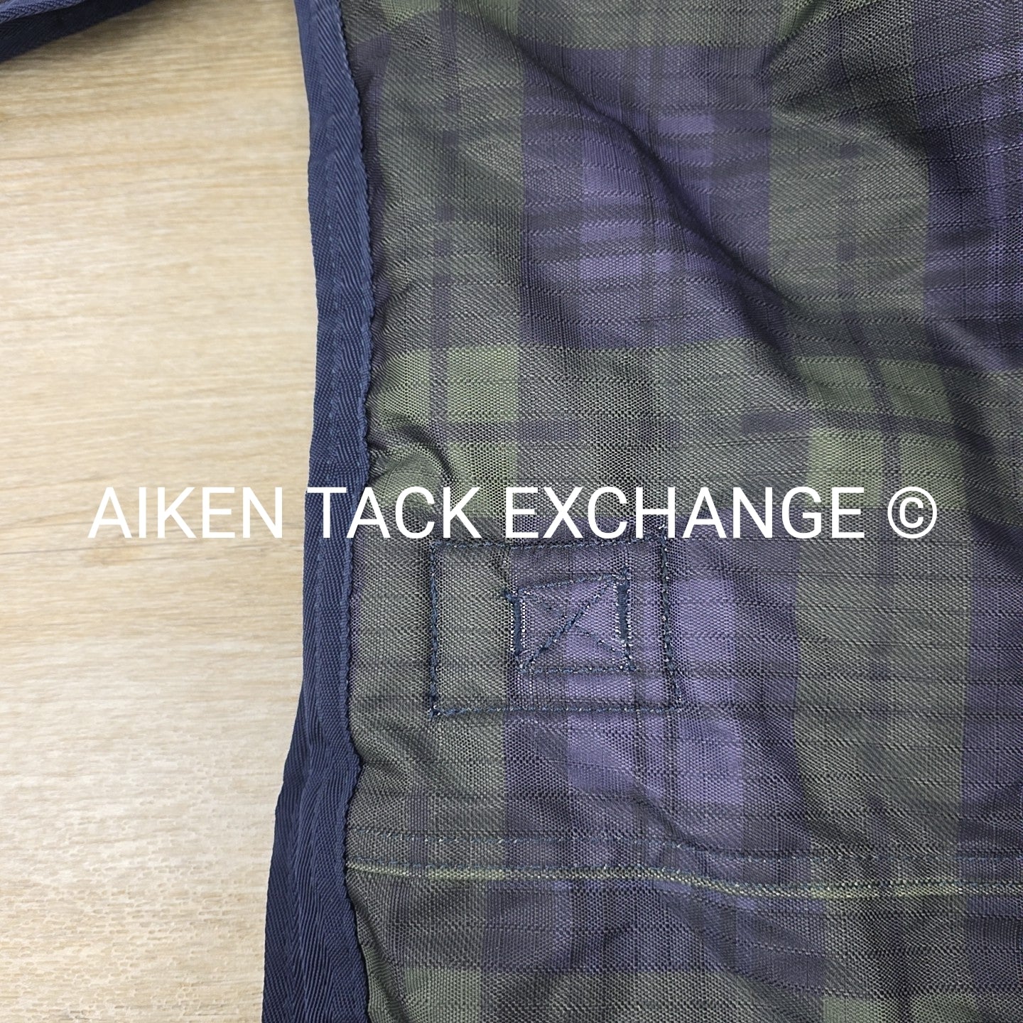Dover Saddlery Riders International Medium Weight Turnout Blanket, 68"