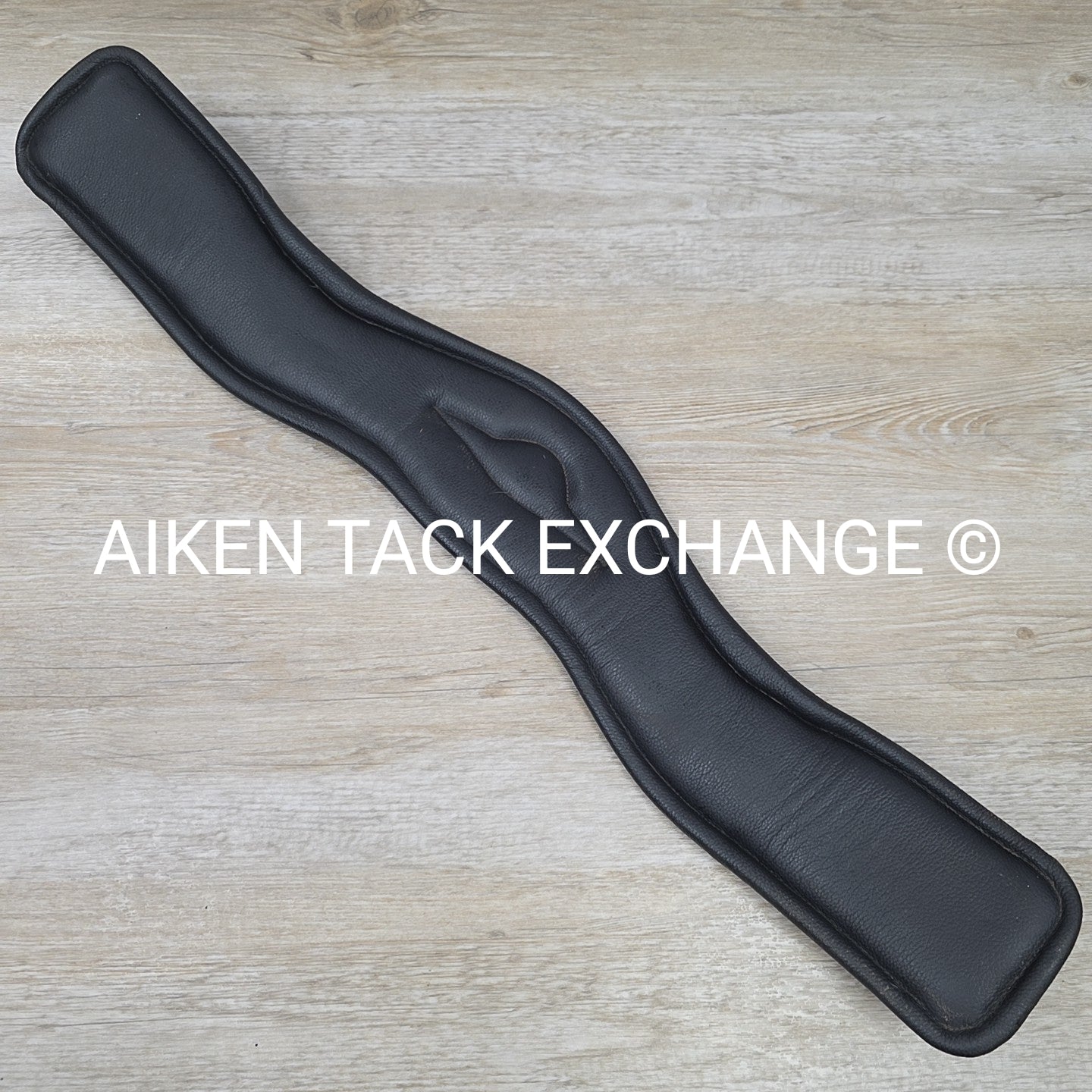 Kentaur Geneva Anatomic Dressage Girth, Black, 65 cm (26 in)