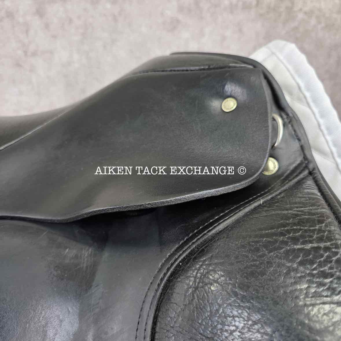 2000 Schleese CHB Dressage Saddle, 17.5" Seat, MW/W Tree, Wool Flocked Panels