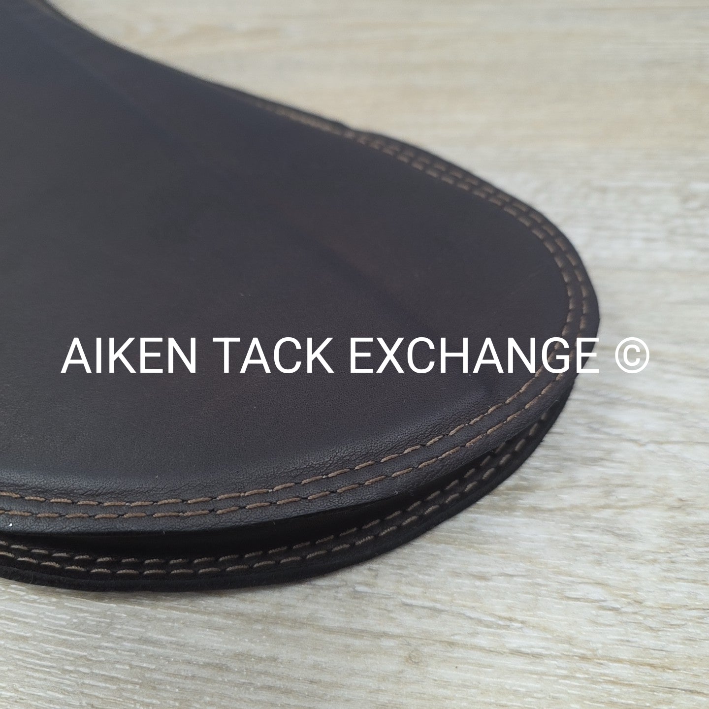 SaddleRight English Glove Leather Half Pad