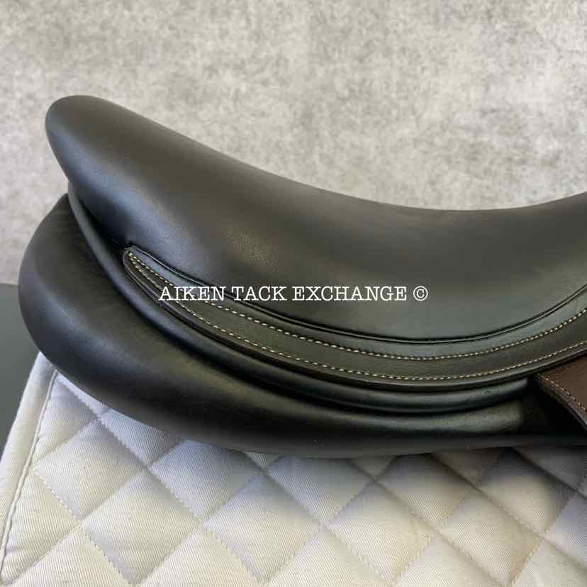 2018 Voltaire Palm Beach Close Contact Jump Saddle, 19" Seat, 4AAAR Flap, Medium Tree, PRO Panels