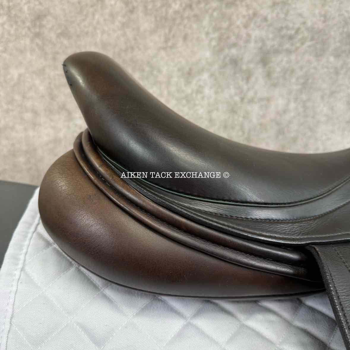2013 DK Saddlery Liberty Monoflap Jump Saddle, 18" Seat, M/MW Tree, Wool Flocked Panels