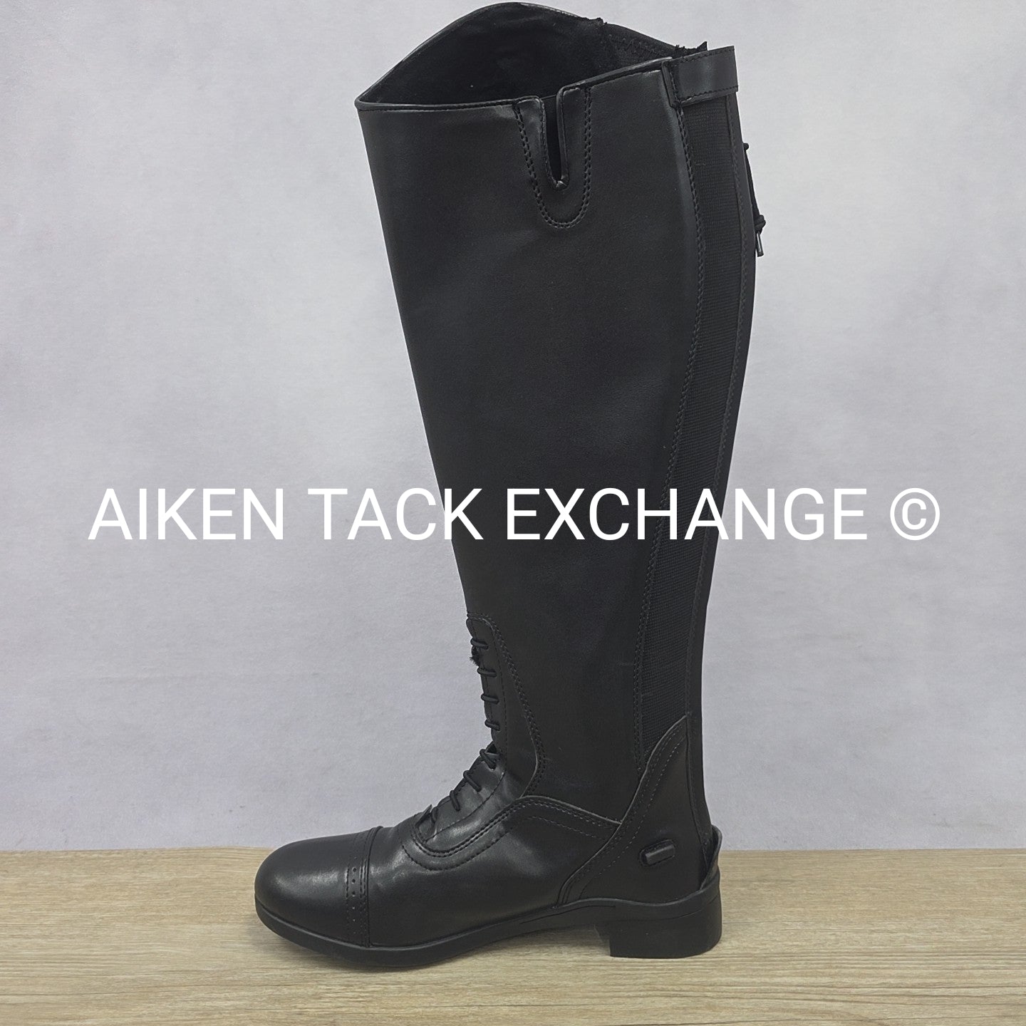 Saxon Syntovia Field Boots, Size 8.5, Regular Height, Extra Wide Calf