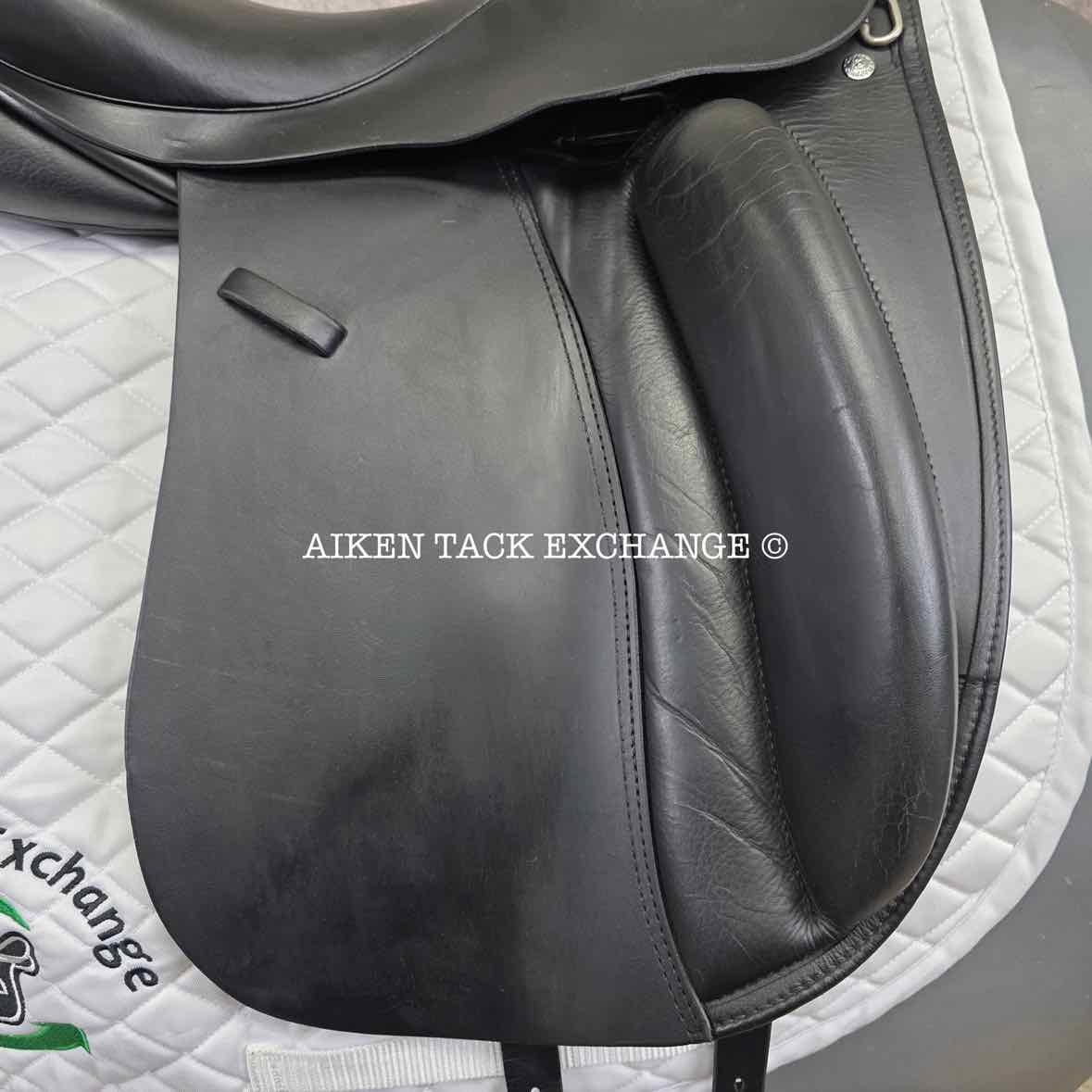 2014 Custom Saddlery Signature Wolfgang Solo Dressage Saddle, 17.5" Seat, Adjustable Tree, Wool Flocked Panels