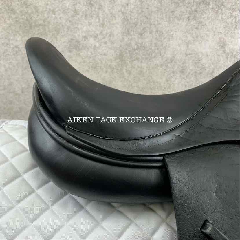 **SOLD** Jaguar by Harry Dabbs XKC Dressage Saddle, 17" Seat, Medium Wide Tree, Wool Flocked Panels, Buffalo Leather