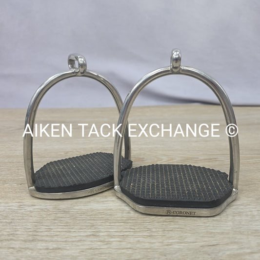 Coronet Wide Tread Offset Eye Stirrup Irons, 4.5"