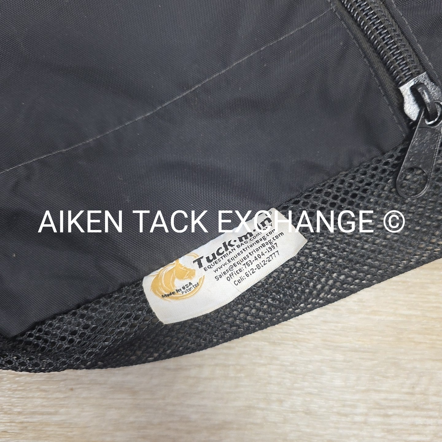 Tuck-M-In Hanging Bridle Bag