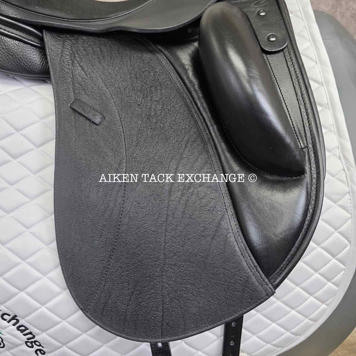 2025 Custom Saddlery Wolfgang Constanze 2 Monoflap Dressage Saddle, 17.5" Seat, Adjustable Tree, Wool Flocked Panels