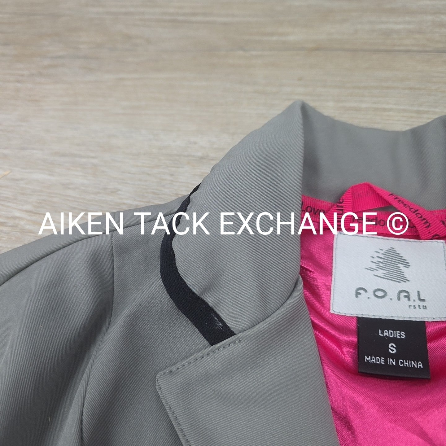 F.O.A.L Show Coat, Size Small