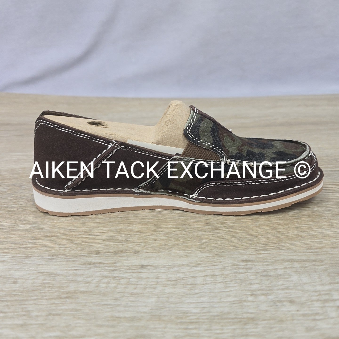 Ariat Chocolate Chip Suede No Se'um Cruisers, Brand New, Size 6.5