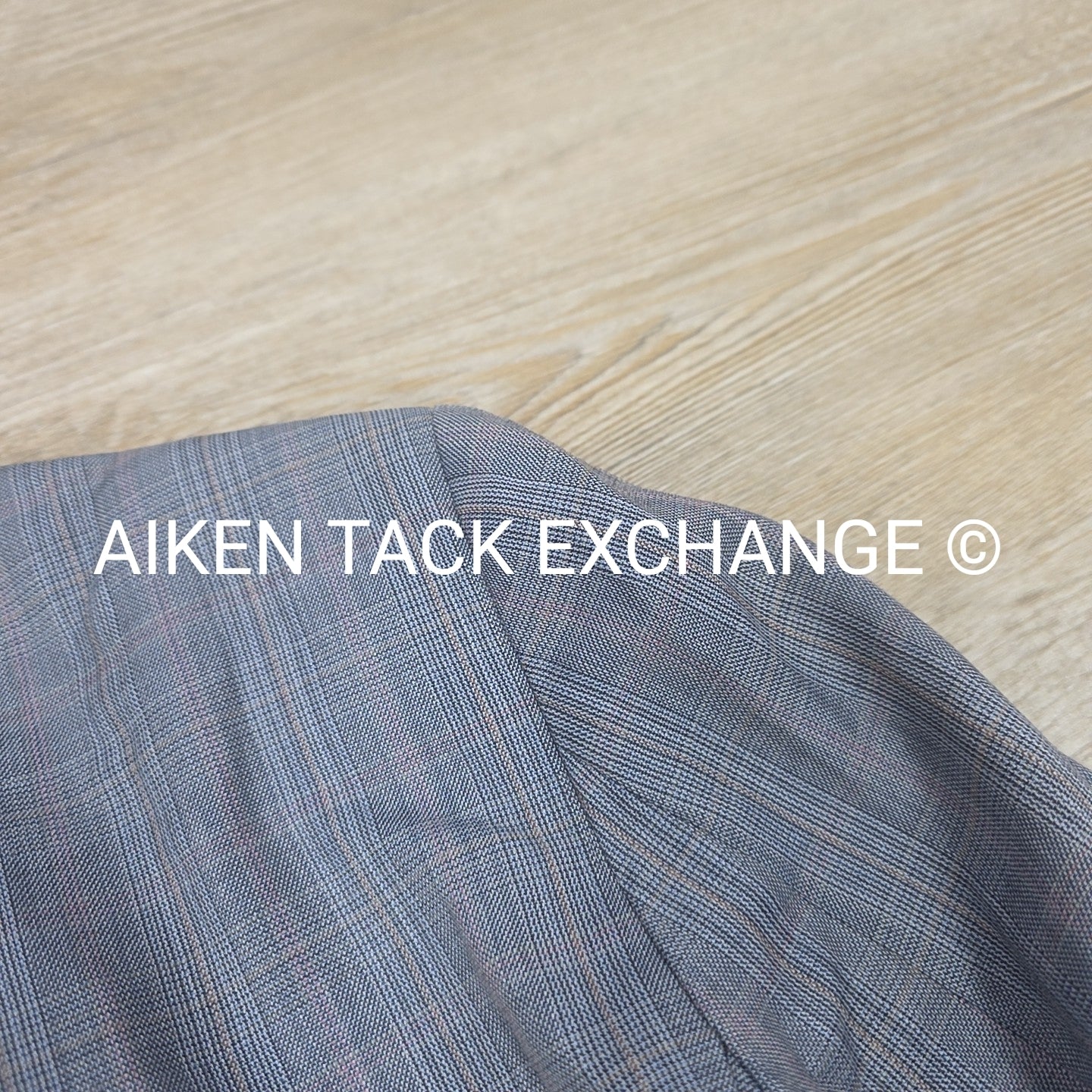 The Elite Show Coat, Size 14 R