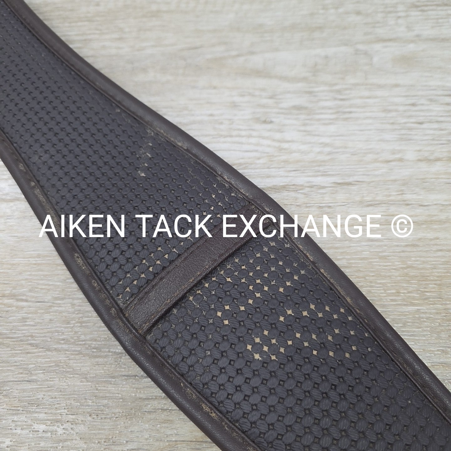 Wintec Chafeless Elastic English Girth, Brown, 52"