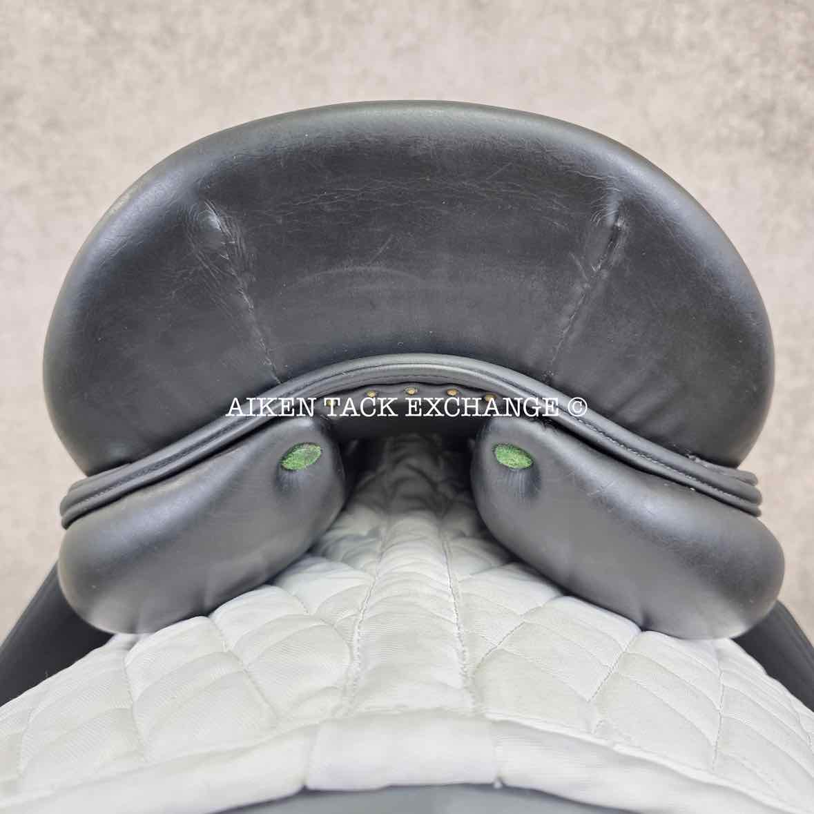 2001 Devoucoux Makila Monoflap Dressage Saddle, 17" Seat, 2A Flap, M/MW Tree, Foam Panels, Full Buffalo Leather