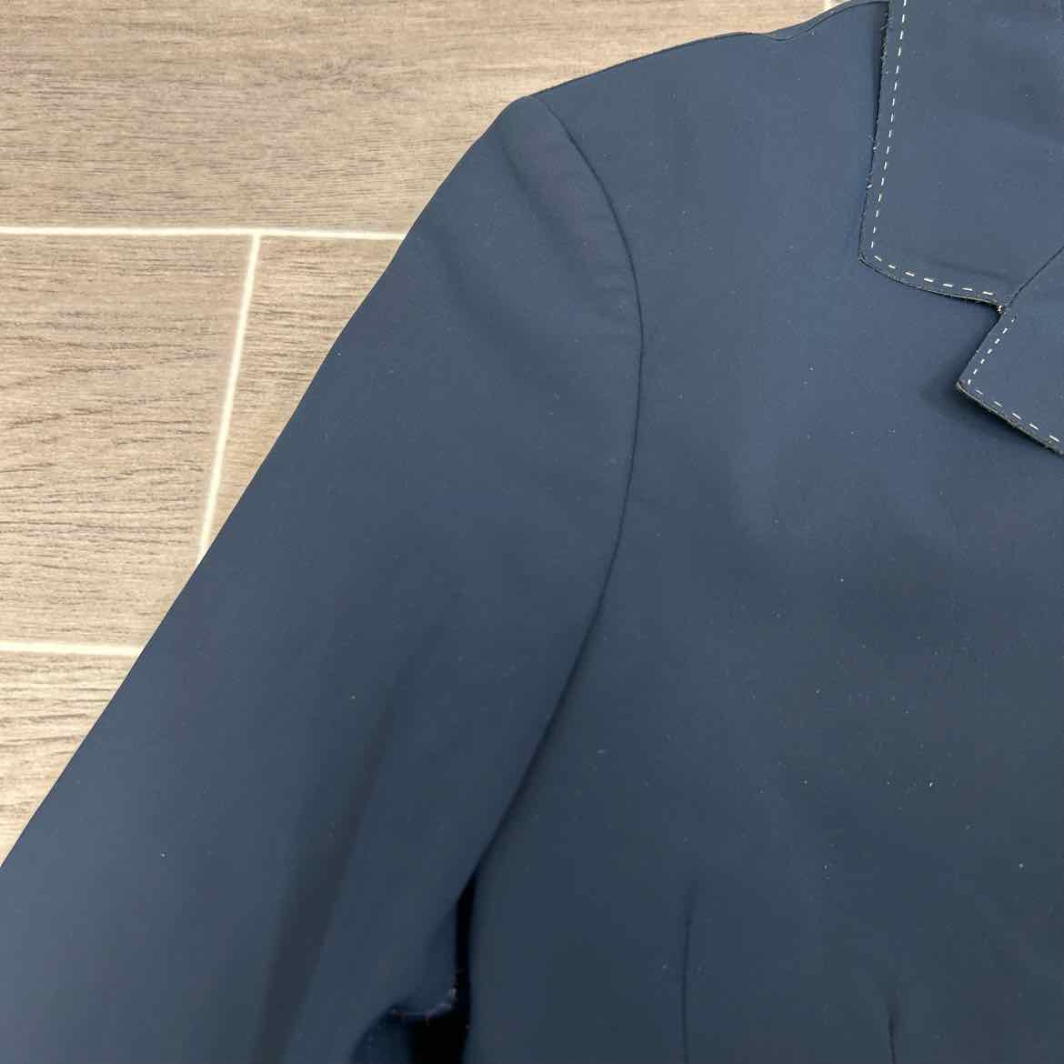 GPA Show Coat, Size 36 L