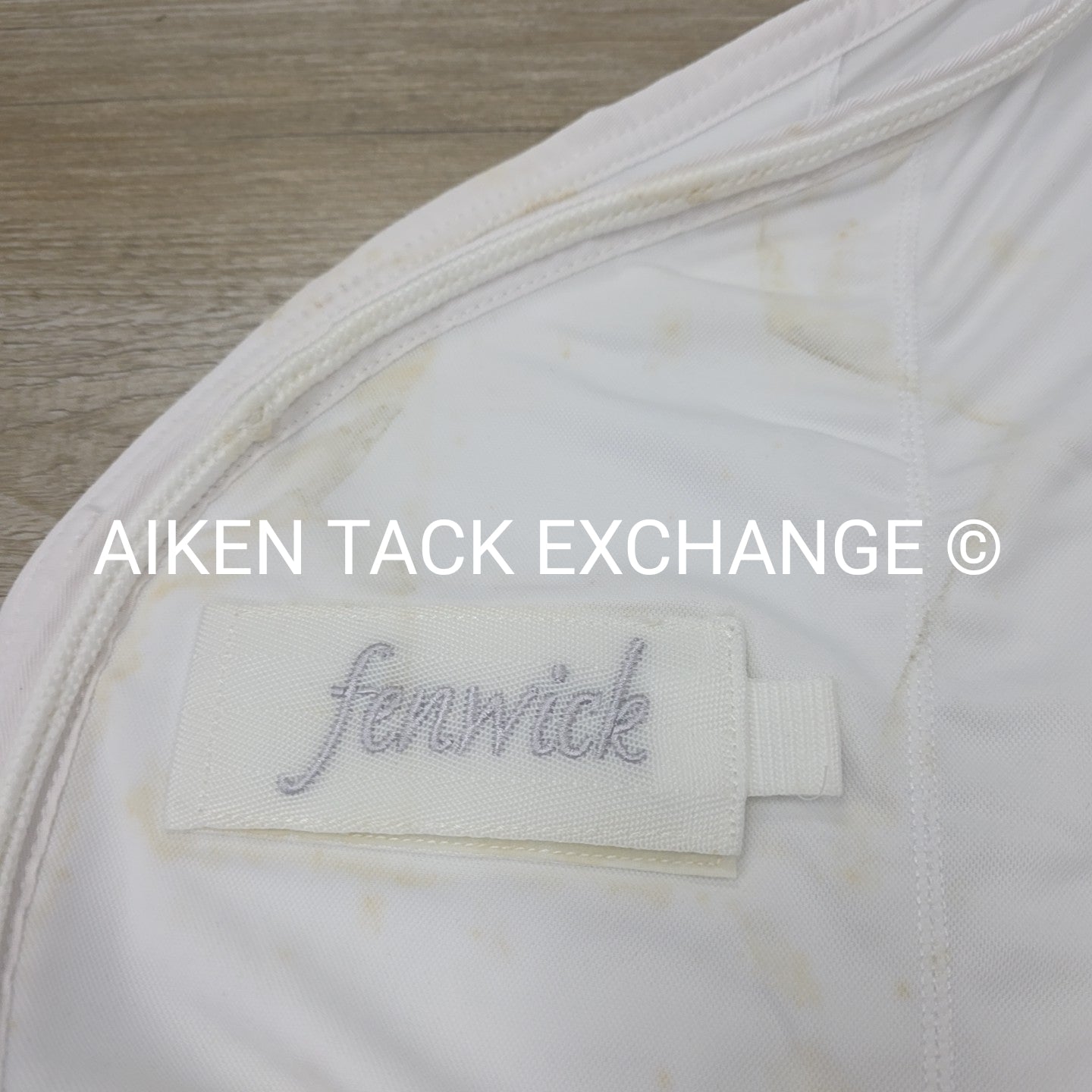 Fenwick Equestrian Therapeutic Jade Cooler, White (has marks), 82"