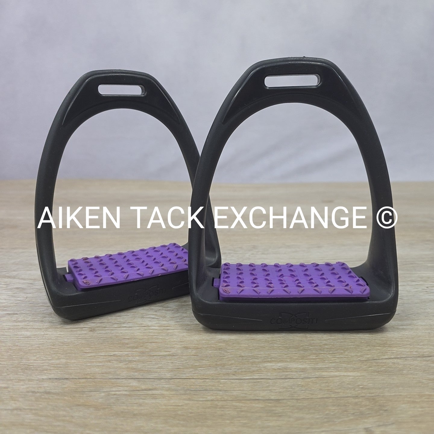 Compositi Reflex 3D Swivel Action Wide Stirrups, 4.75"