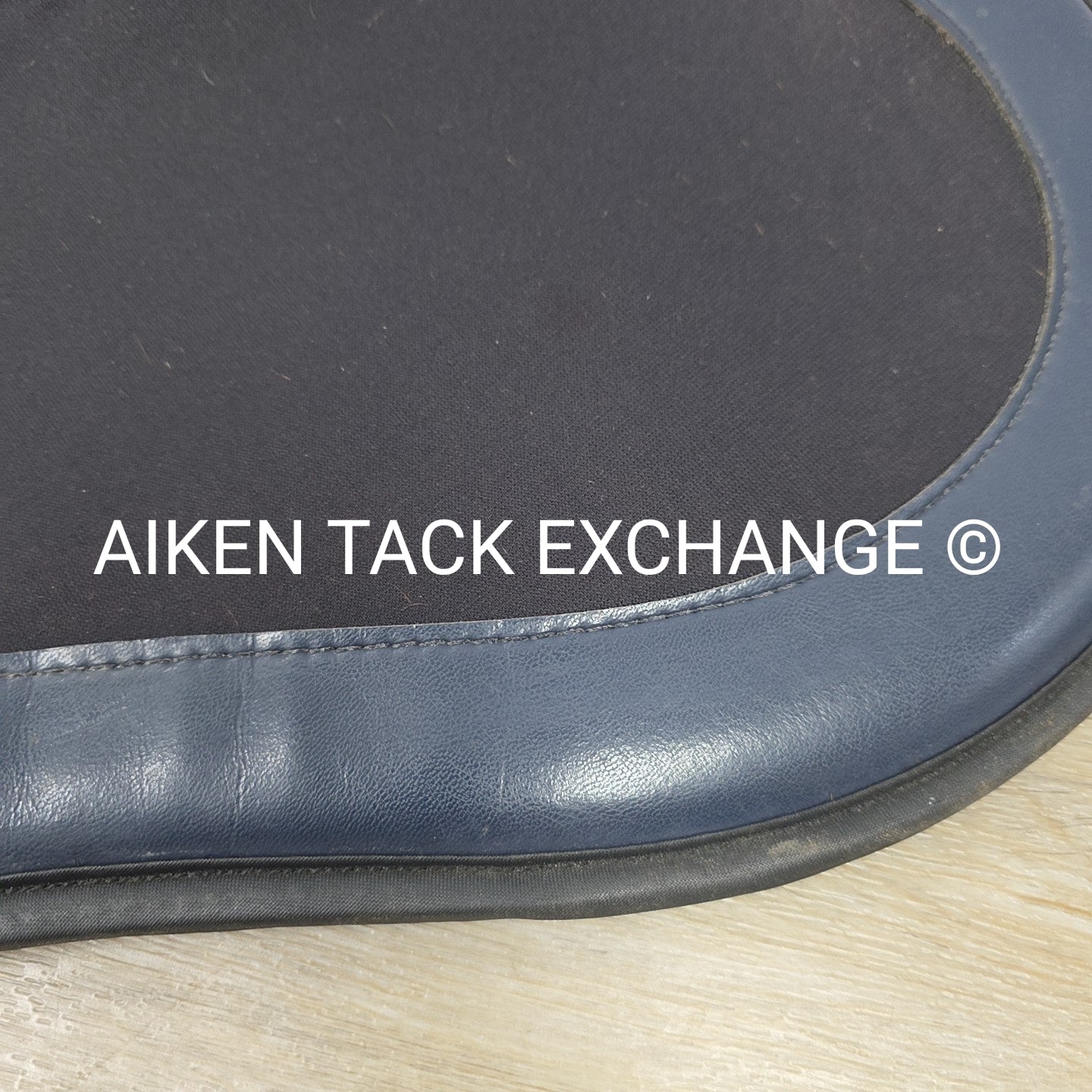 EquiFit ImpacTeq Contour Half Pad