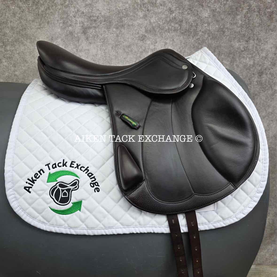 **SOLD** 2023 Amerigo Vega Salto Monoflap Jump Saddle, 17" Seat, Medium Tree, Wool Flocked Panels