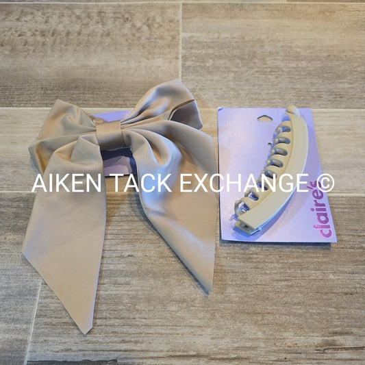 Claire's Hair Bundle - 1 Claw Clip, 1 Hair Clip