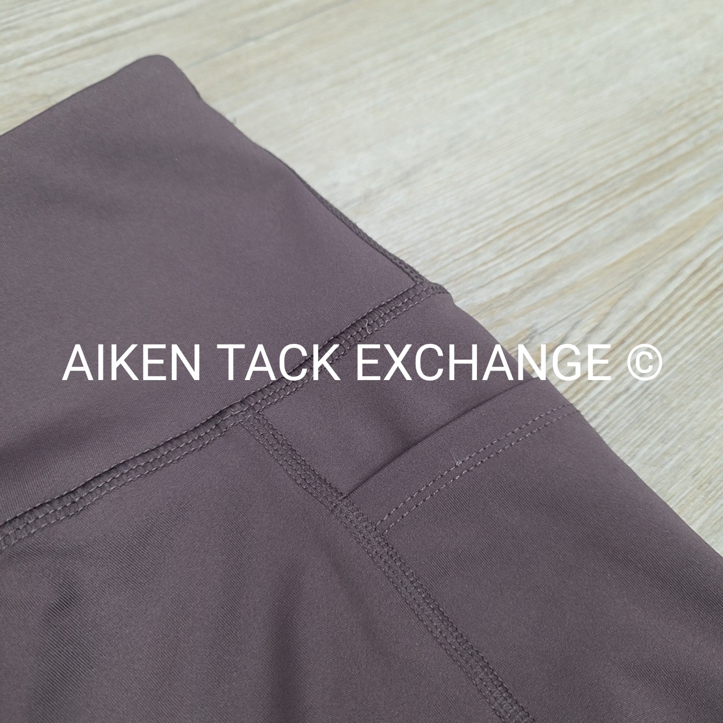 NYL Leggings with Pockets, Women's Medium