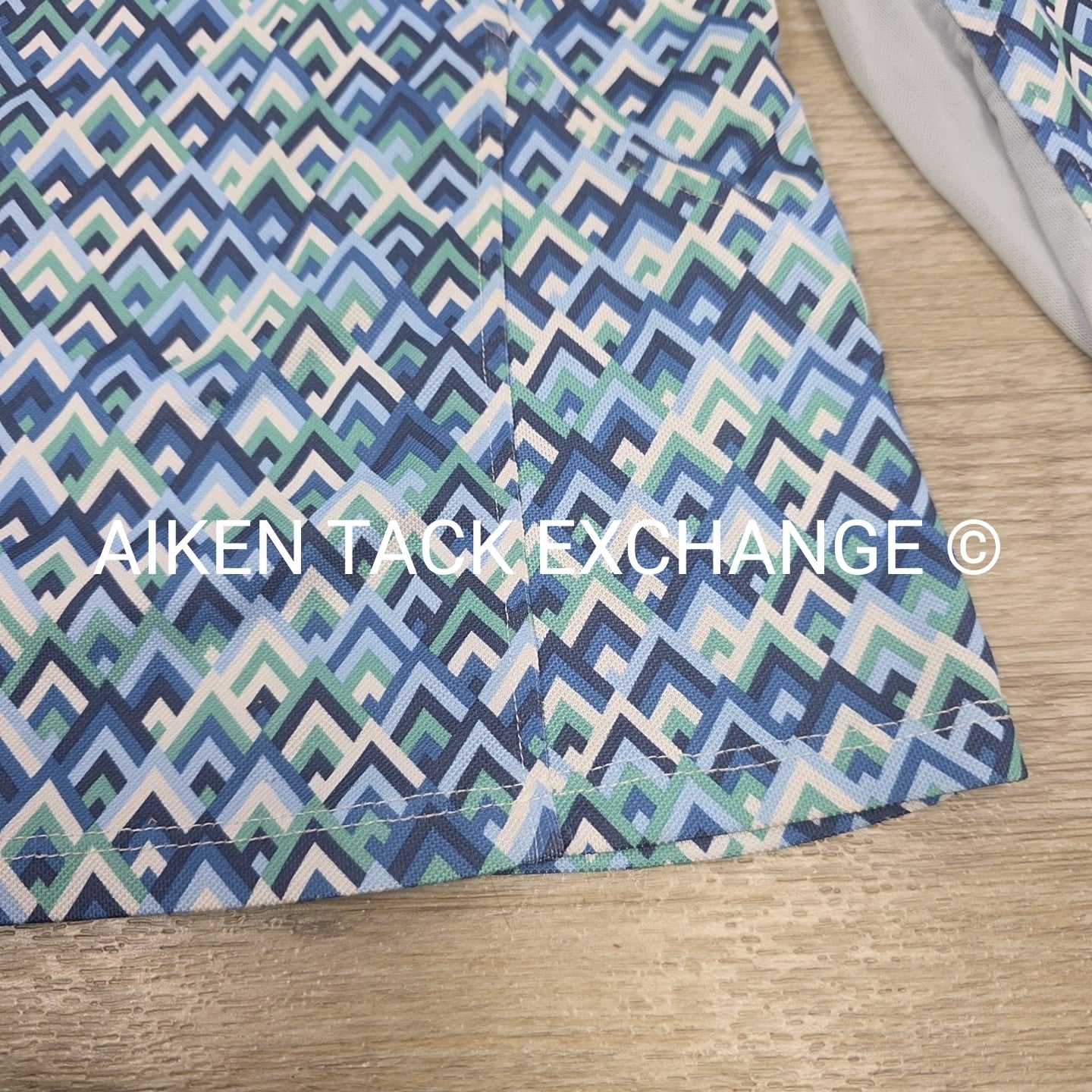 Ariat Long Sleeve Sun Shirt, Size X-Large