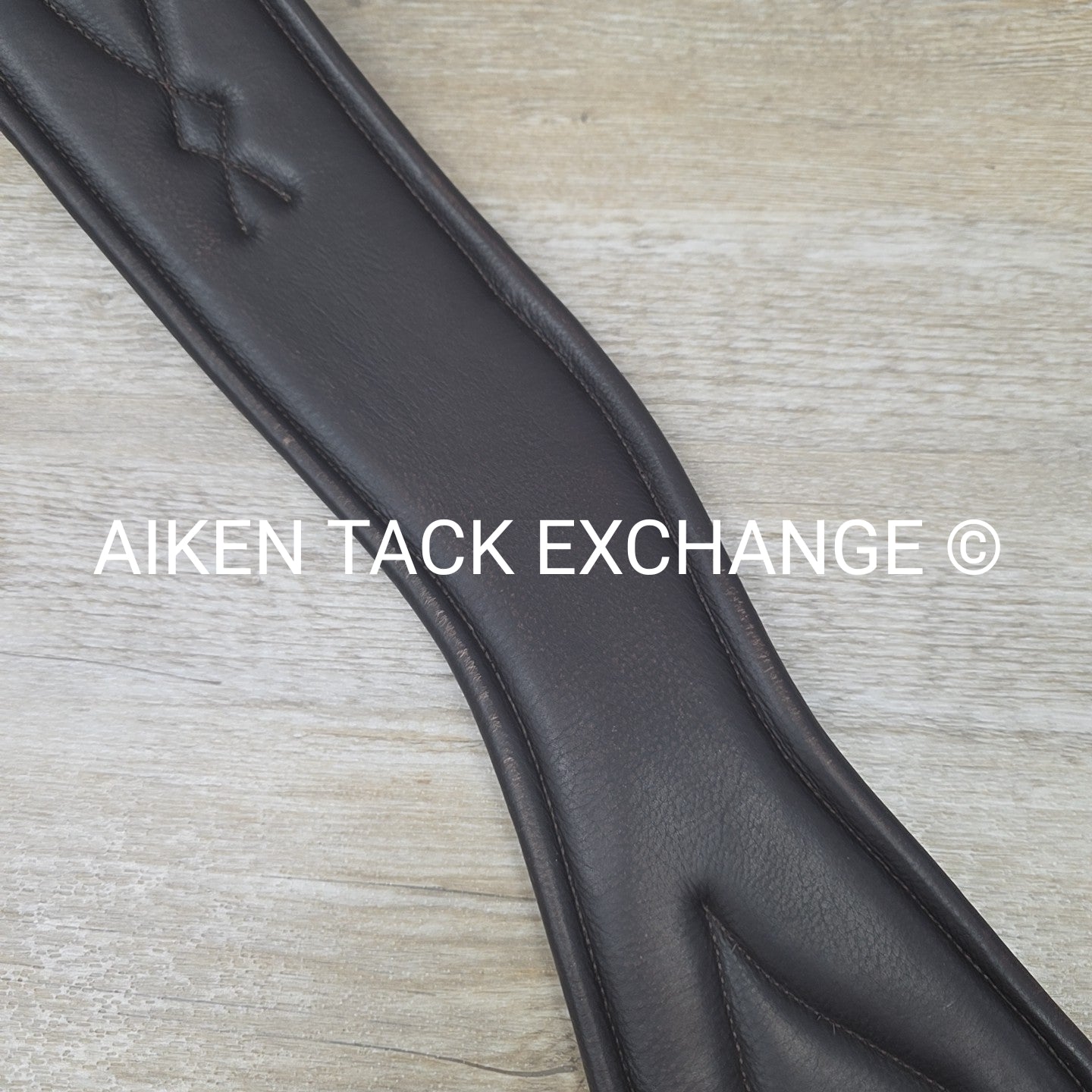 Total Saddle Fit Anatomic Shoulder Relief Girth, Brown, 54"