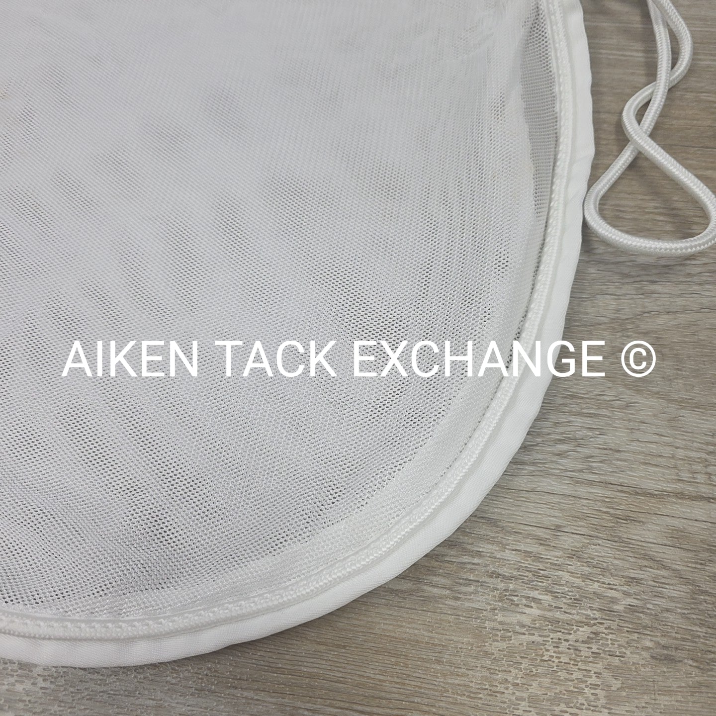 Fenwick Equestrian BodyGuard Mesh Cooler, White (has some marks) 60"