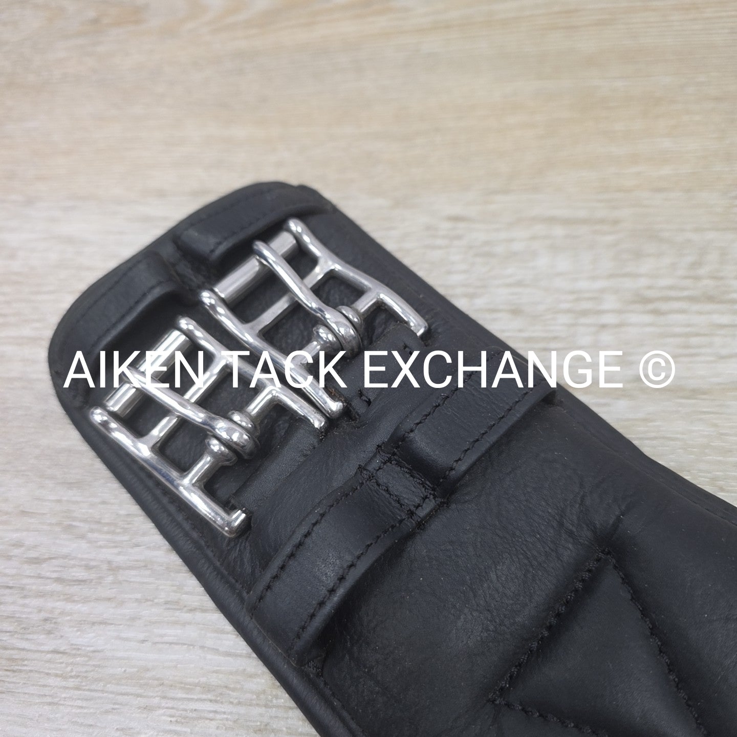 HKM Premium Contour Dressage Girth, Black, 24"