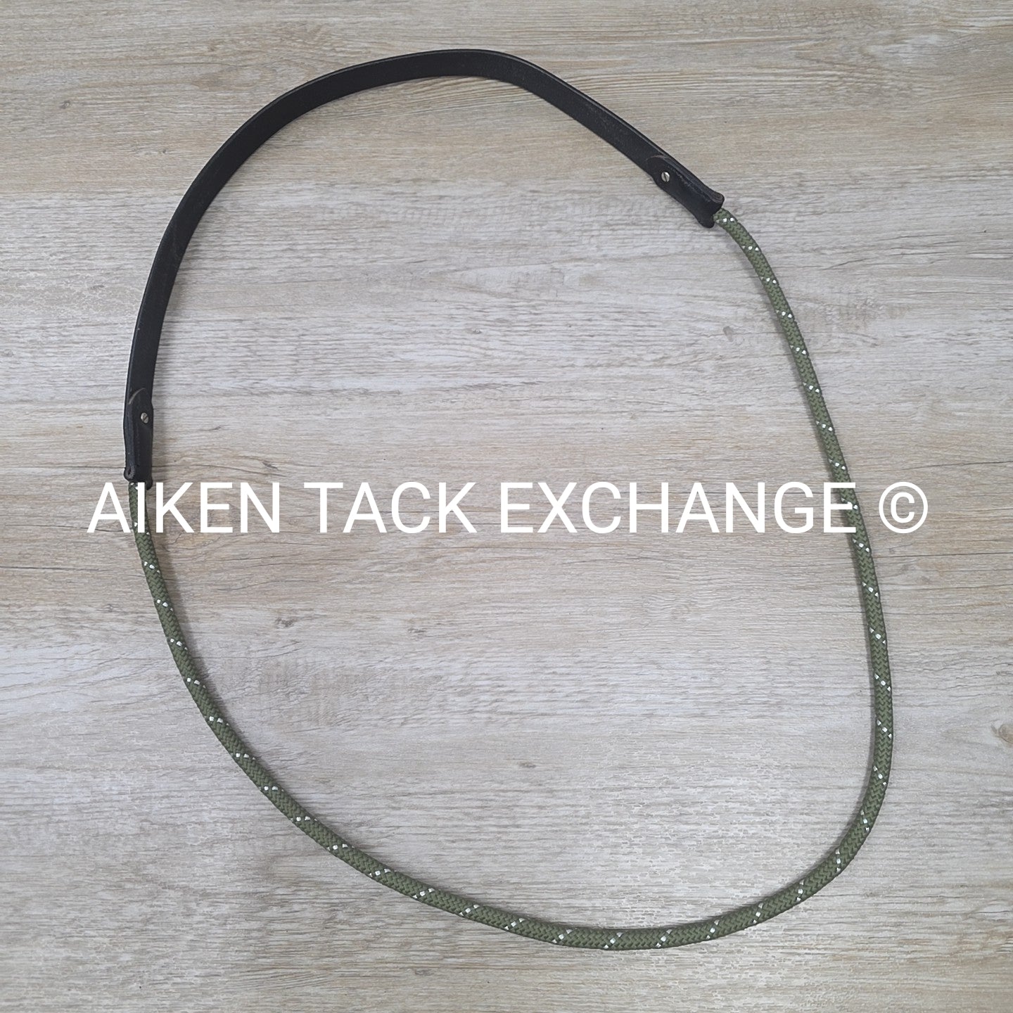 QHP Neck Rope