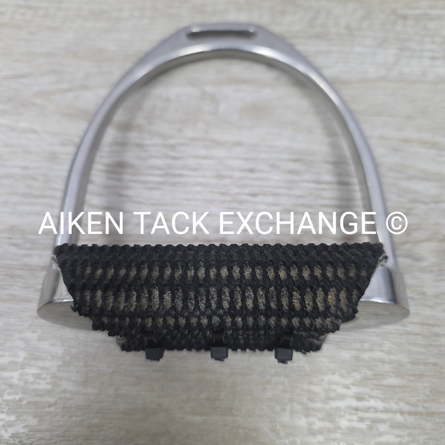 Fillis Stirrup Irons with Super Comfort Pads, 4.5"