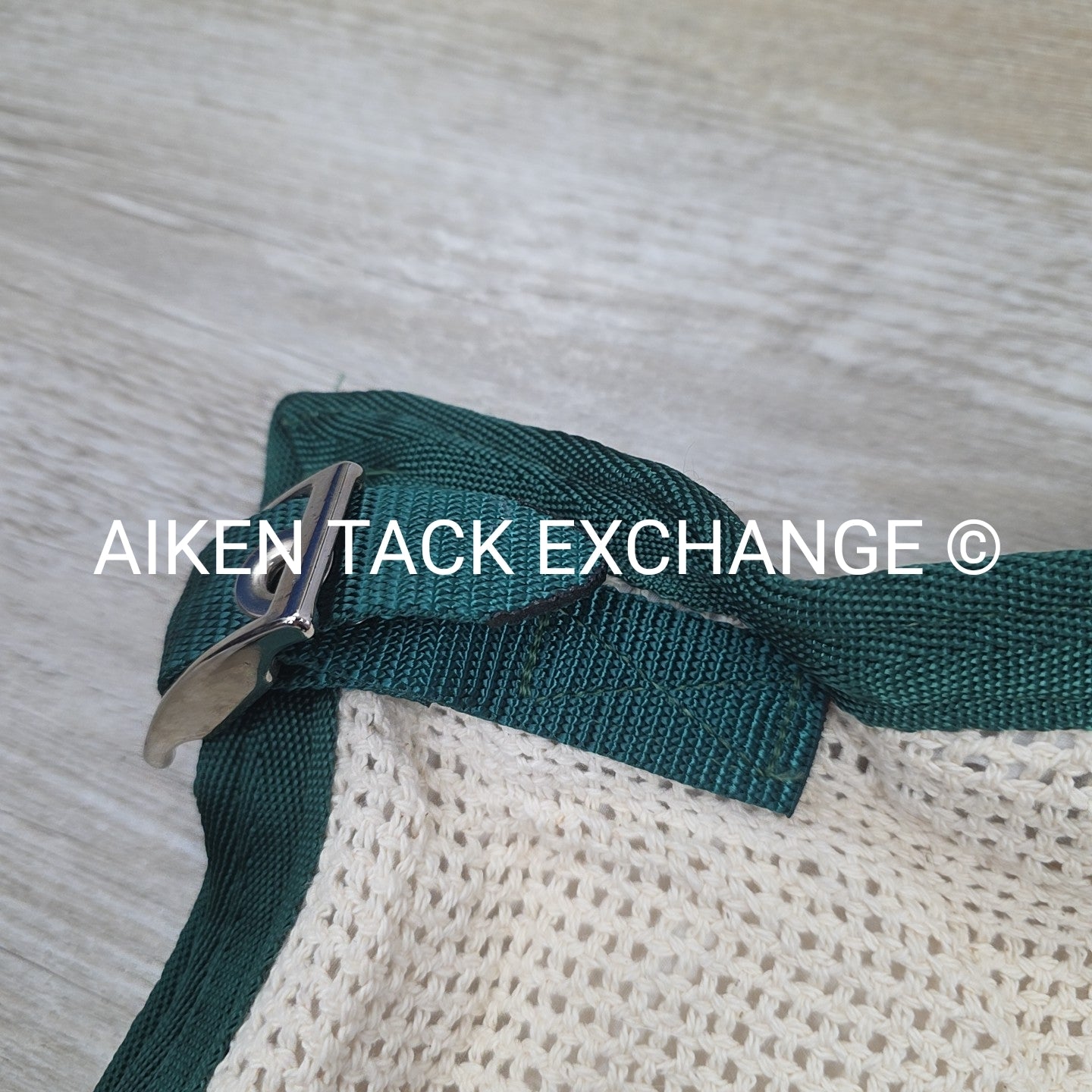 Triple Crown Knit Cooler, 76"