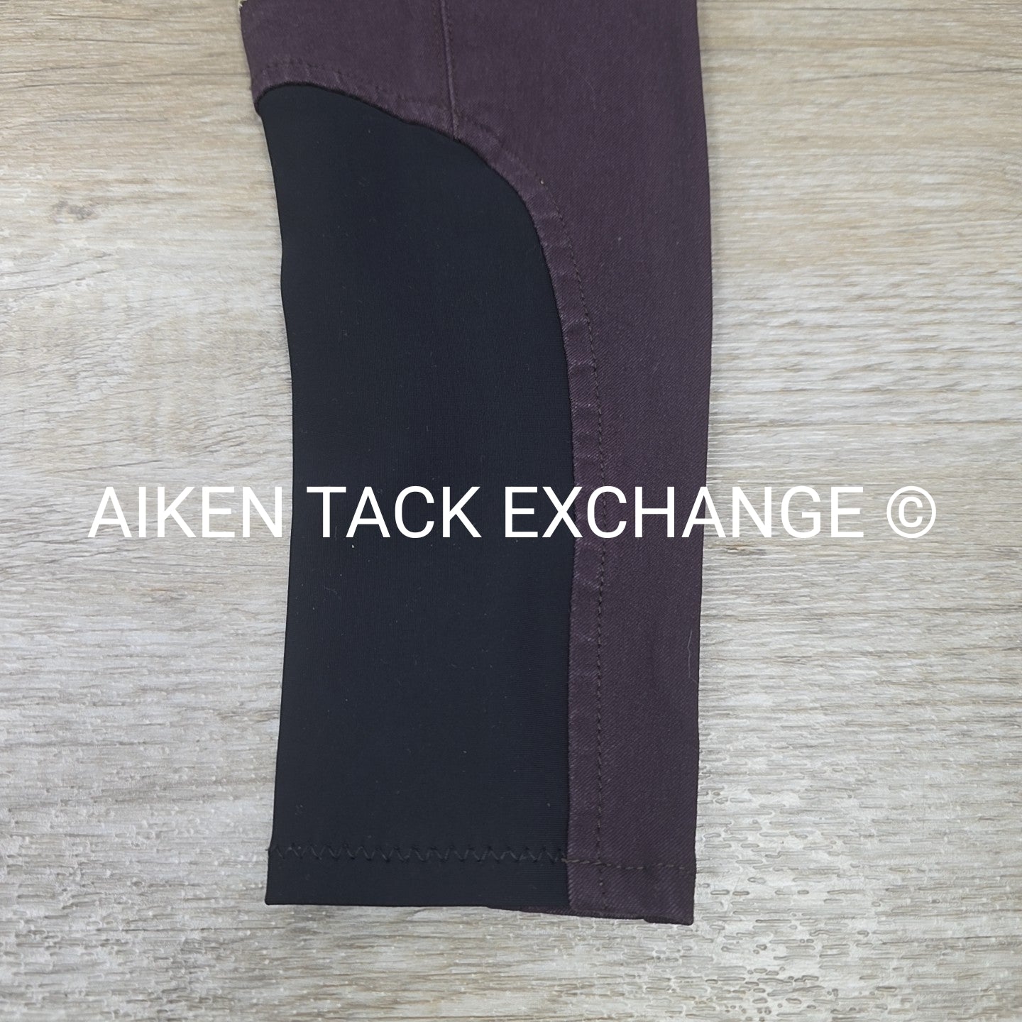 Tailored Sportsman Trophy Hunter Knee Patch Breeches, Size 10 L