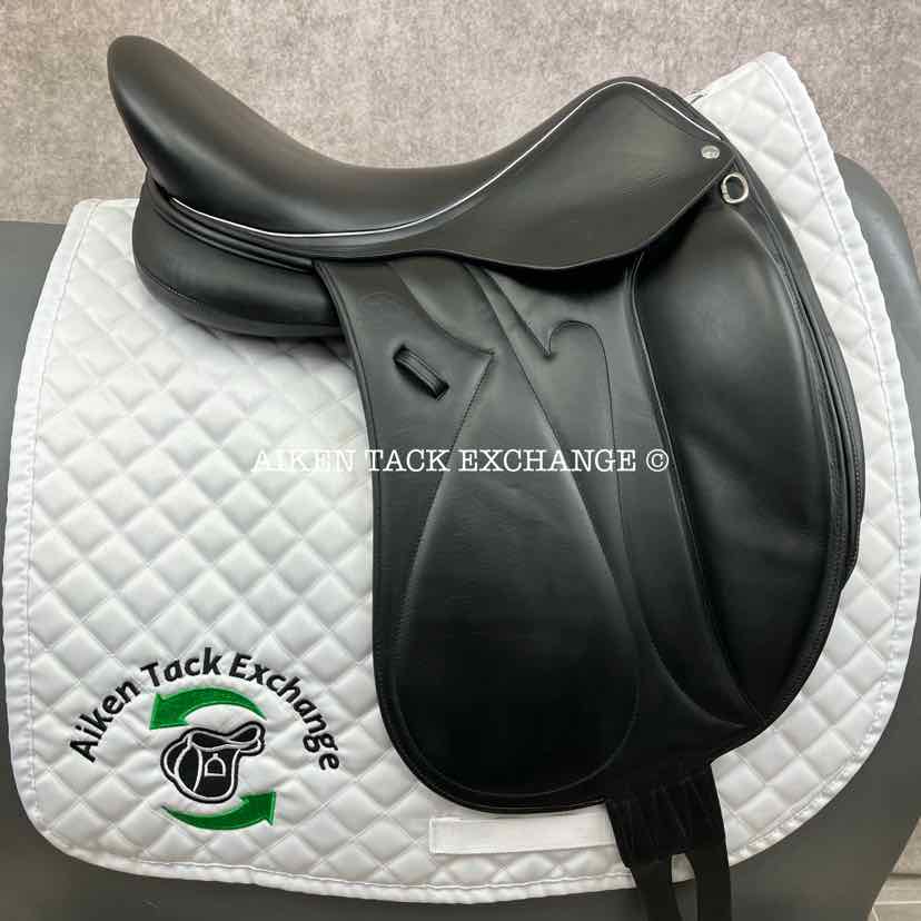 2016 Devoucoux Makila S Monoflap Dressage Saddle, 17.5" Seat, 3A Flap, Medium Wide Tree, D3D Panels, Full Buffalo Leather