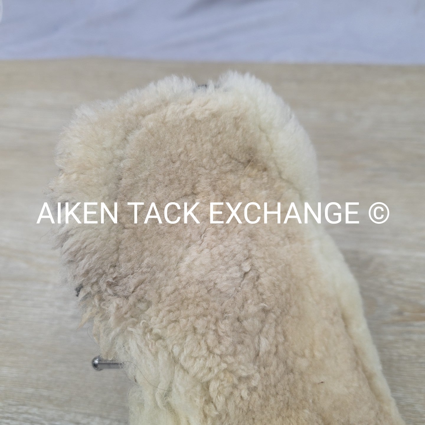 Horze Harleigh Sheepskin Girth, Back, 24"