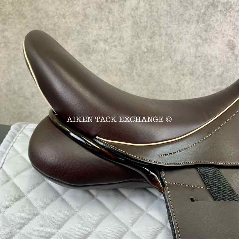 2022 MaxFlex Picasu Monoflap Dressage Saddle, 18" Seat, Flex Tree - Wide Fit, Wool Flocked Pony Panels