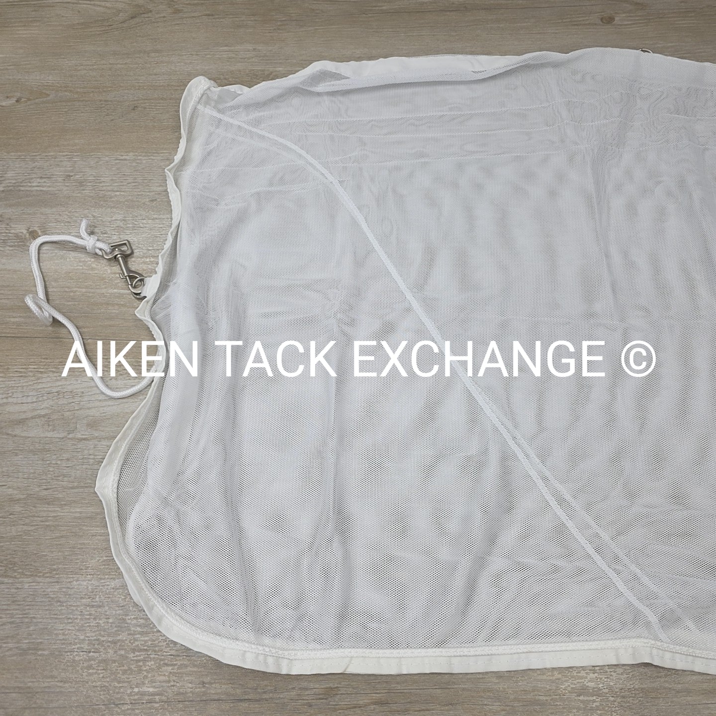 Fenwick Equestrian BodyGuard Mesh Cooler, White (has some marks) 62"