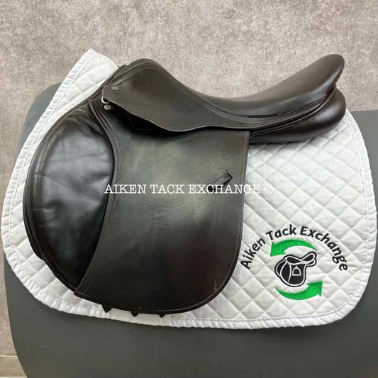 2014 County Innovation Jump Saddle, 18" Seat, Medium Wide Tree, Wool Flocked Panels