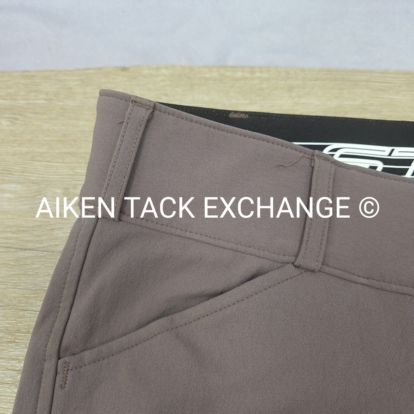 Struck Silicone Grip Knee Patch Breeches, Size 27