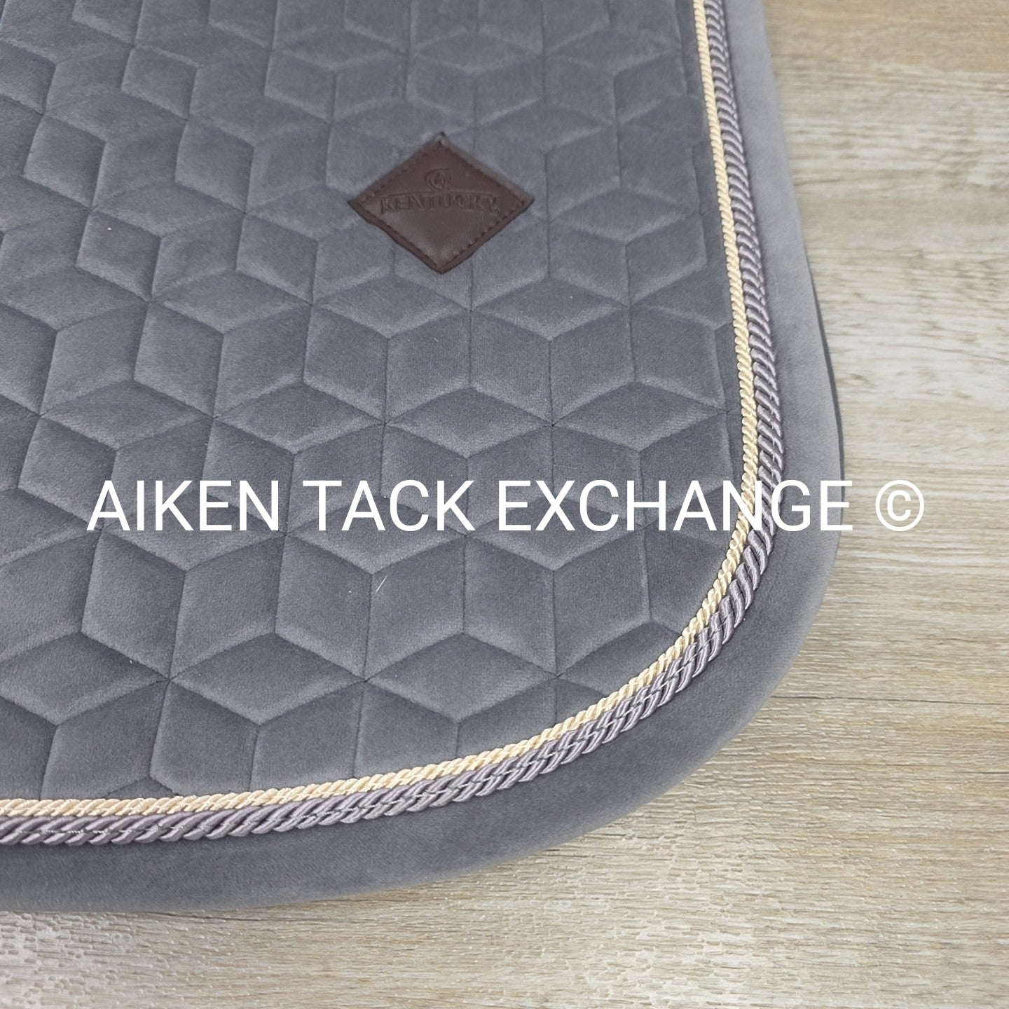 Kentucky Horsewear Basic Velvet Jump Saddle Pad, Size Full
