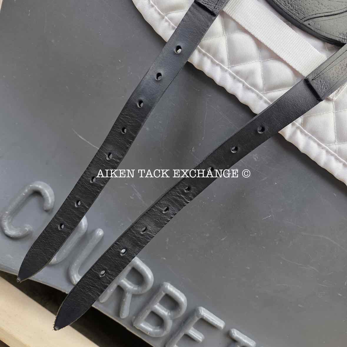 2025 Devoucoux Makila Harmonie Dressage Saddle, 17.5" Seat, 1A Flap, Medium? Tree, D3D Panels