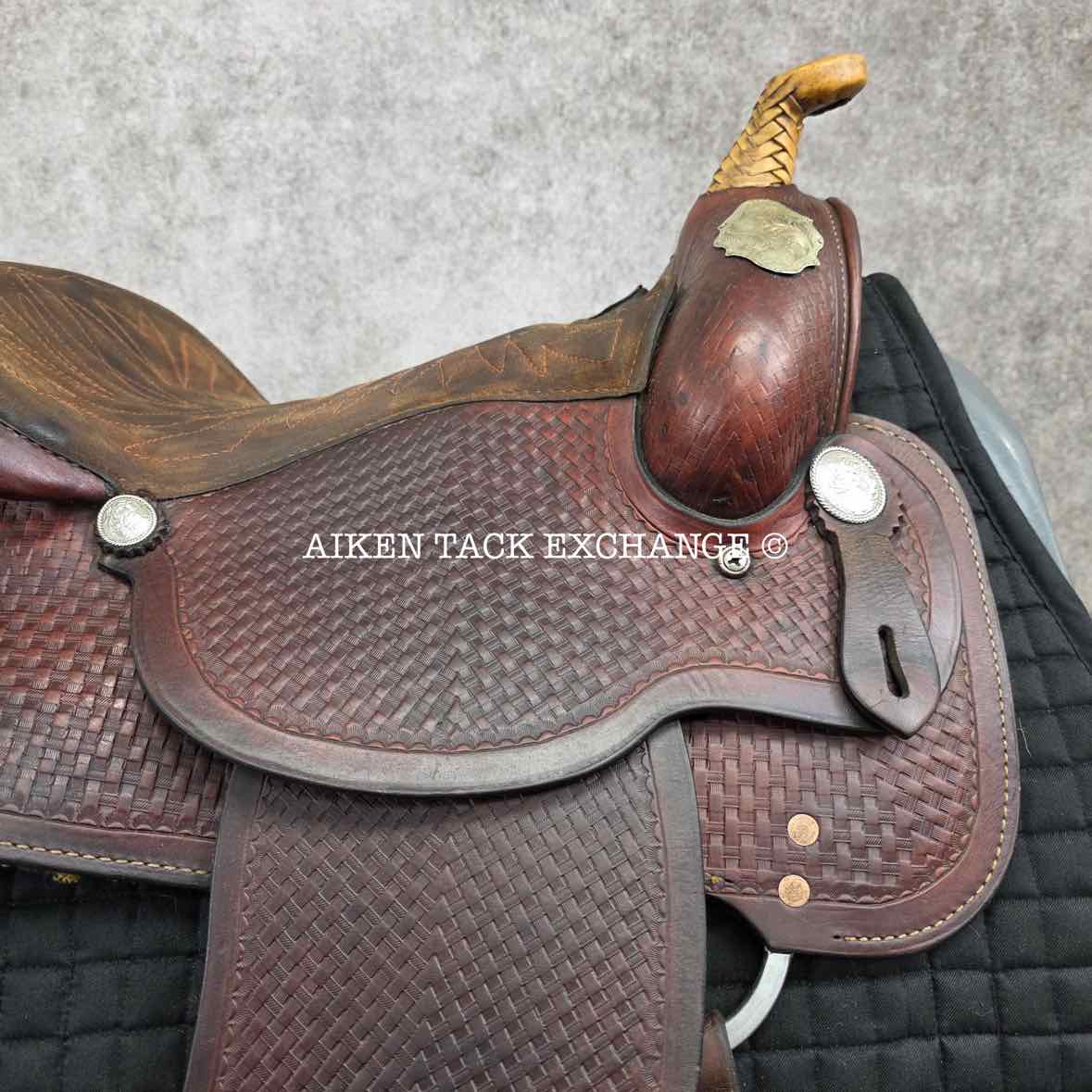 **SOLD** Circle M Western Saddle, 15.5" Seat, Wide Tree - Full QH Bars