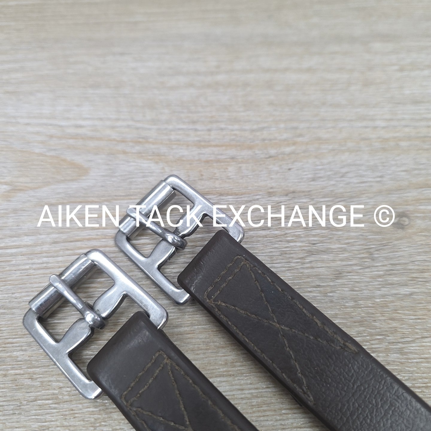 Wintec Synthetic Stirrup Leathers, Brown 54"