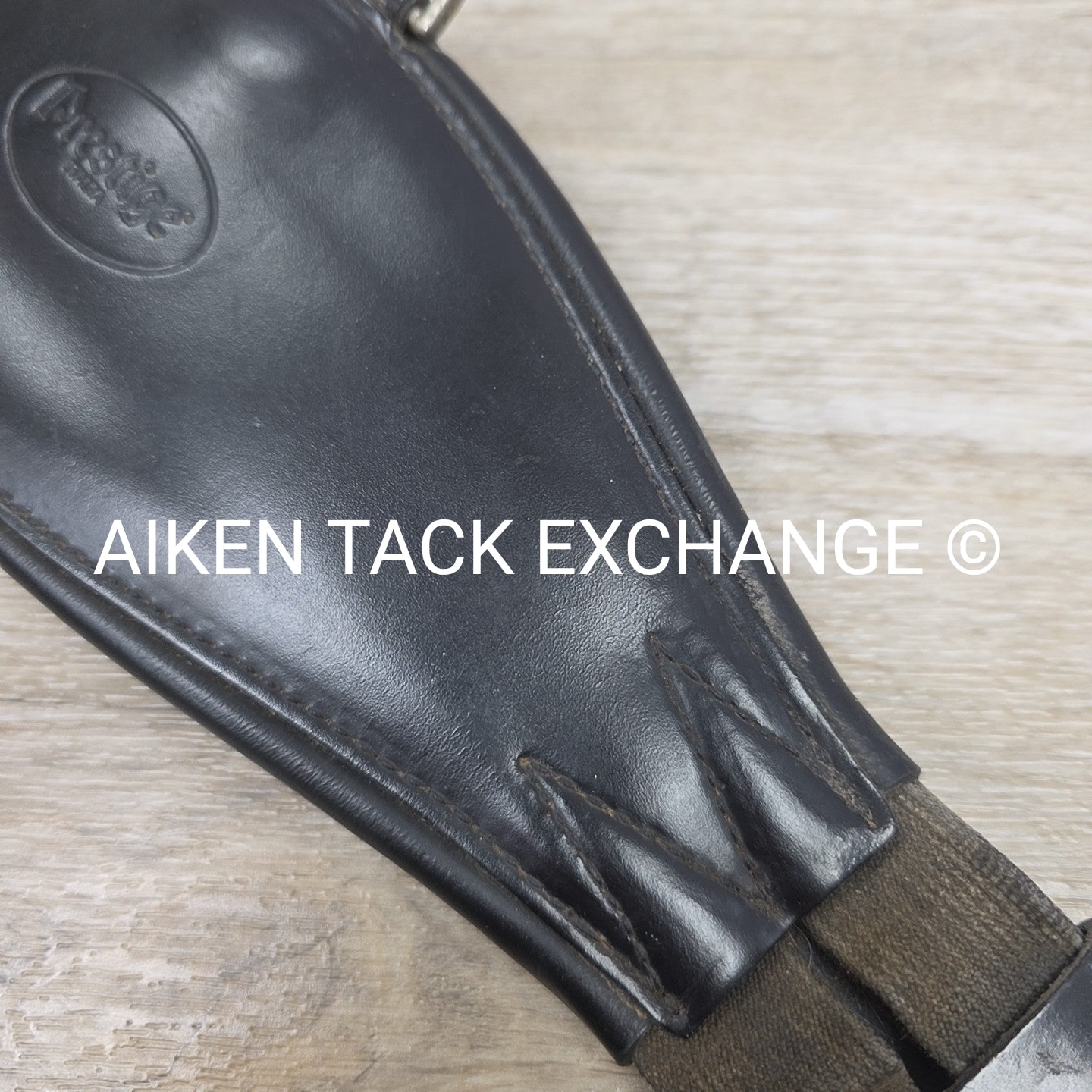 Prestige Padded Leather Short Girth, Black, 24"