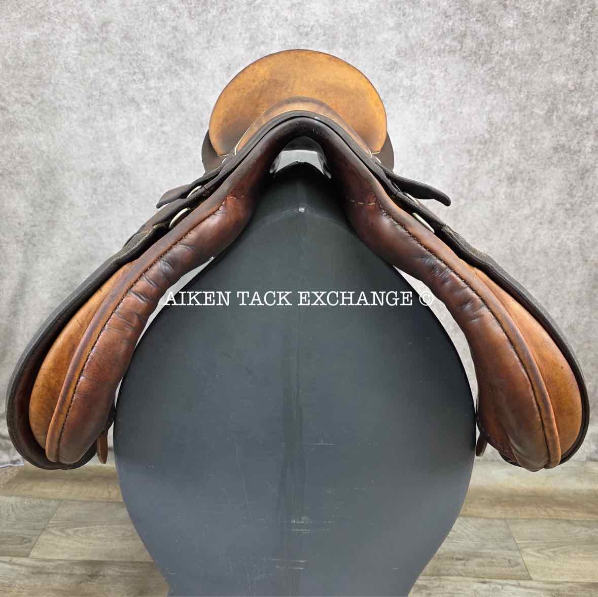 Stubben Siegfried Saddle, 16.5" Seat, 31.5 cm Tree - Wide, Wool Flocked Panels