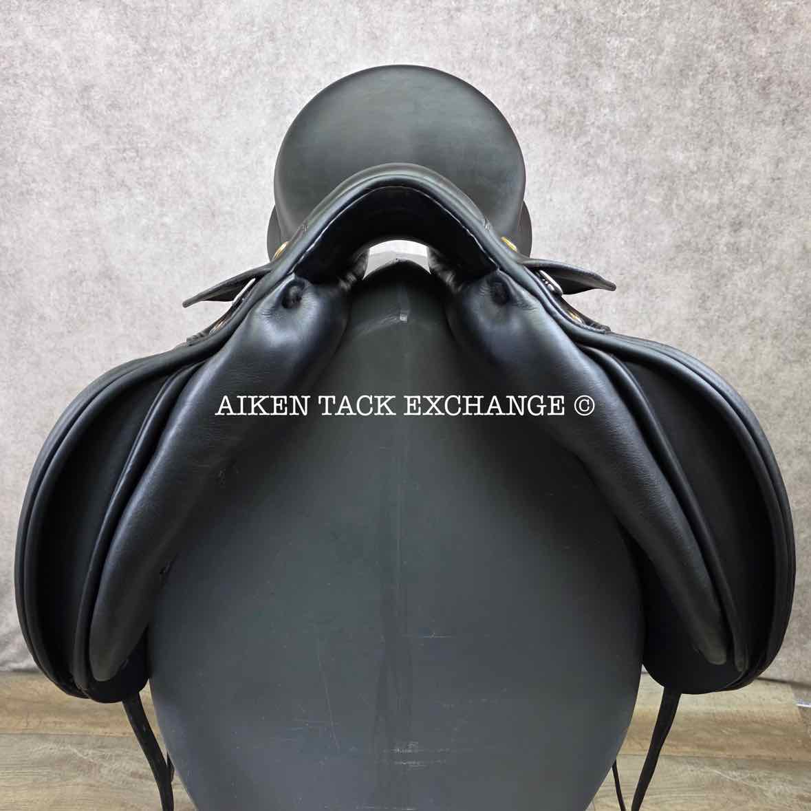 2013 Prestige Roma Dressage Saddle, 17" Seat, 34/35 Tree - MW/W, Wool Flocked Panels
