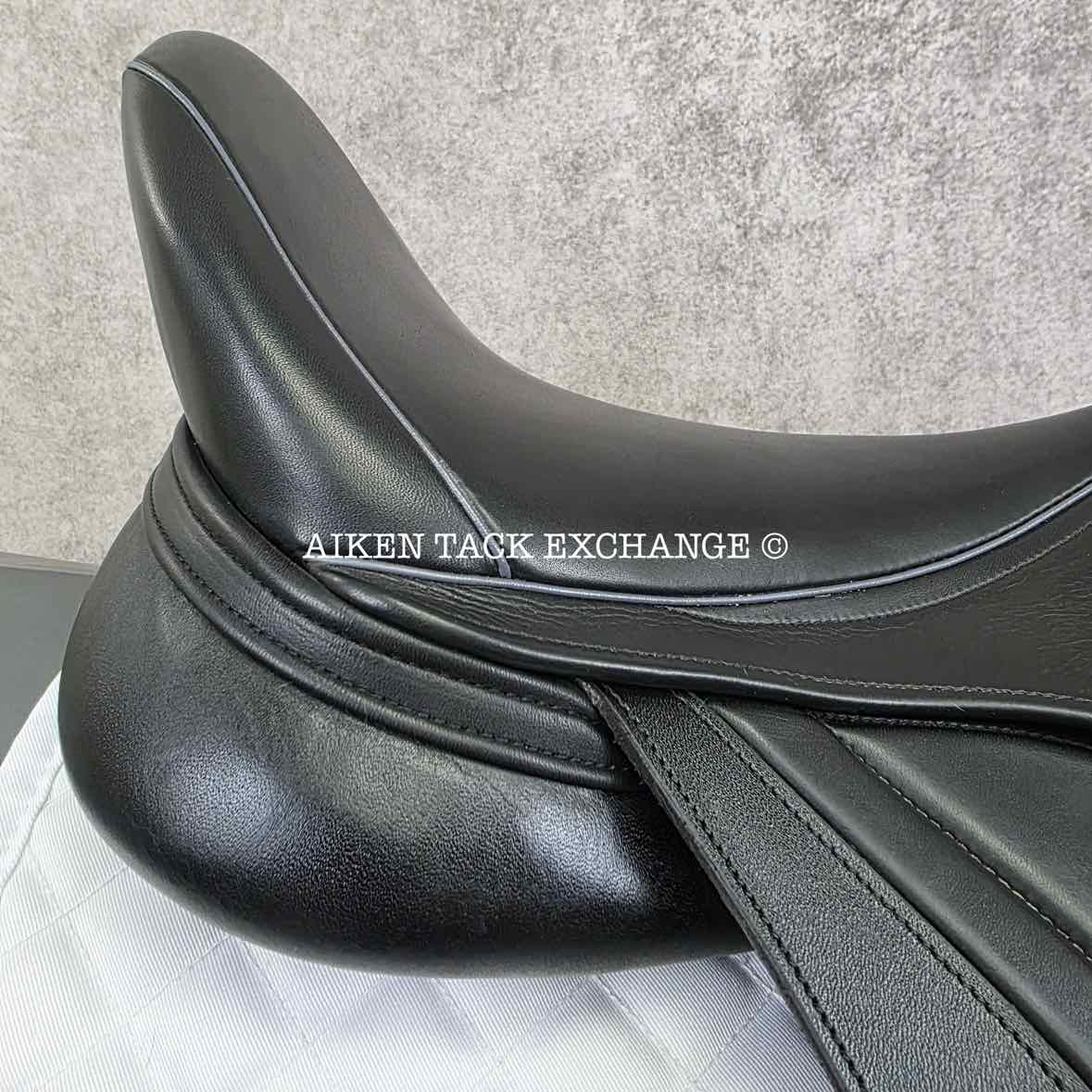2022 Aviar Rook 2.0 Monoflap Dressage Saddle, 18" Seat, Adjustable Tree, Foam Panels