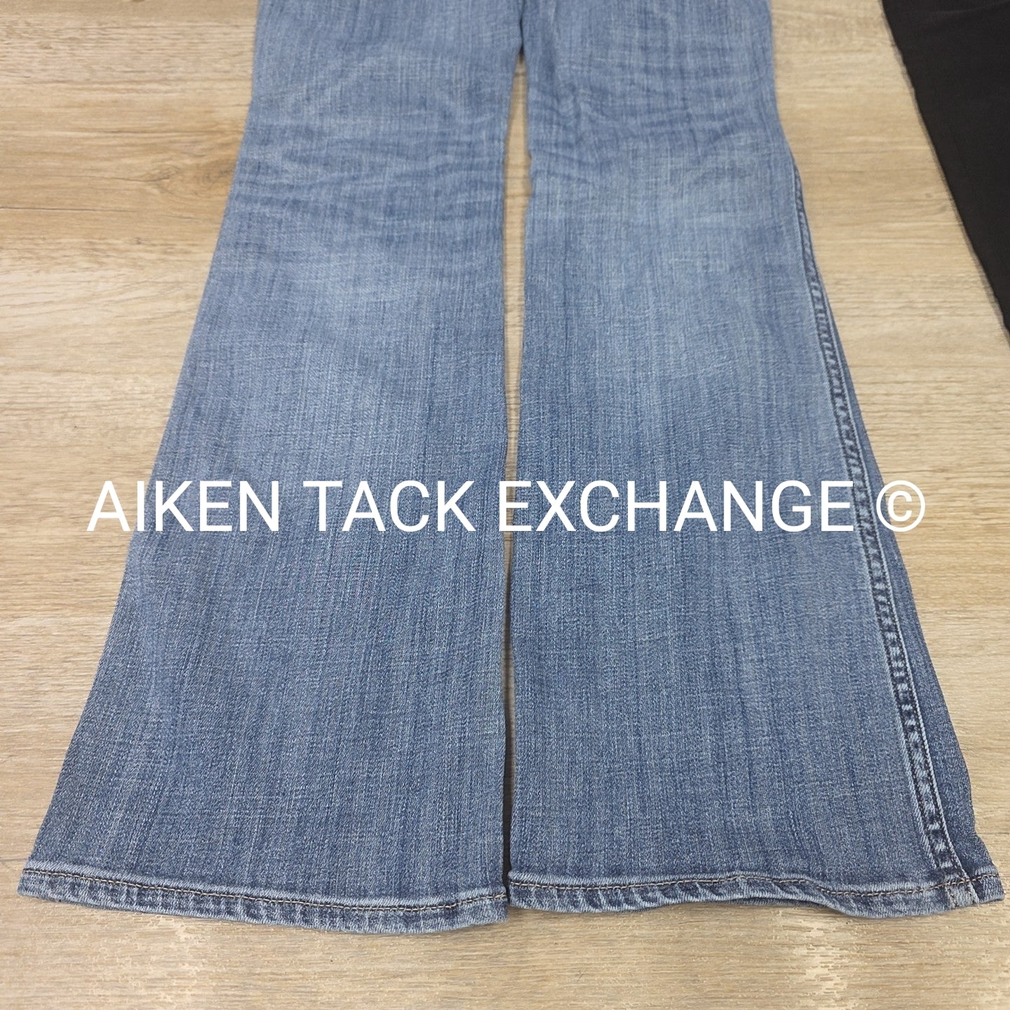 BARGAIN BUNDLE: 3 Jeans, WHBM, Seven7, Royalty, Women's 4