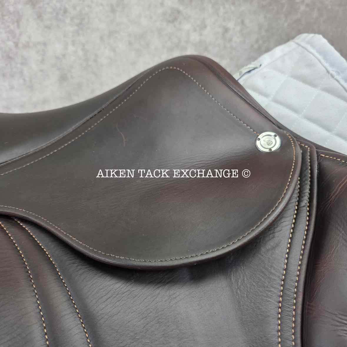 2021 CWD SE02 Close Contact Jump Saddle, 18" Seat, 3C Flap, Medium Tree, Foam Panels, Full Buffalo Leather
