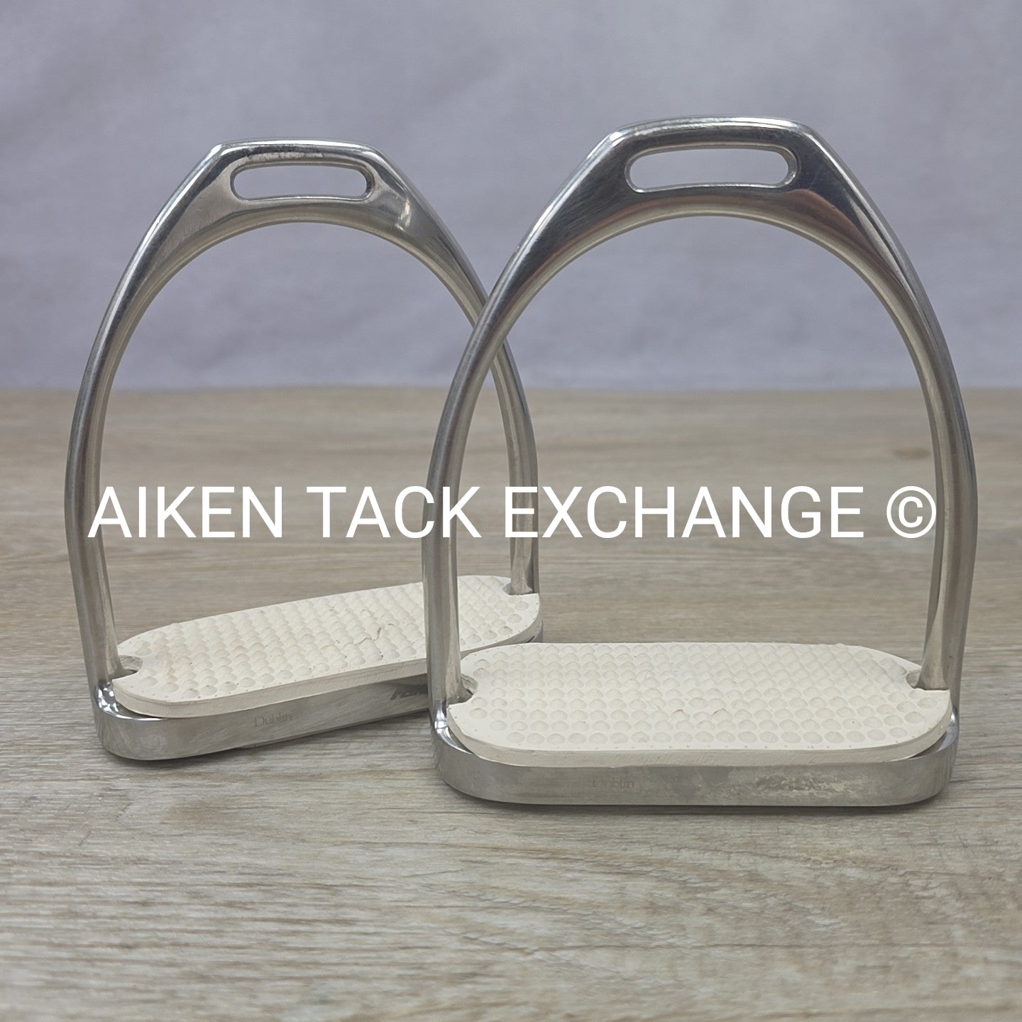 Metalab Fillis Stirrup Irons, 4.5"