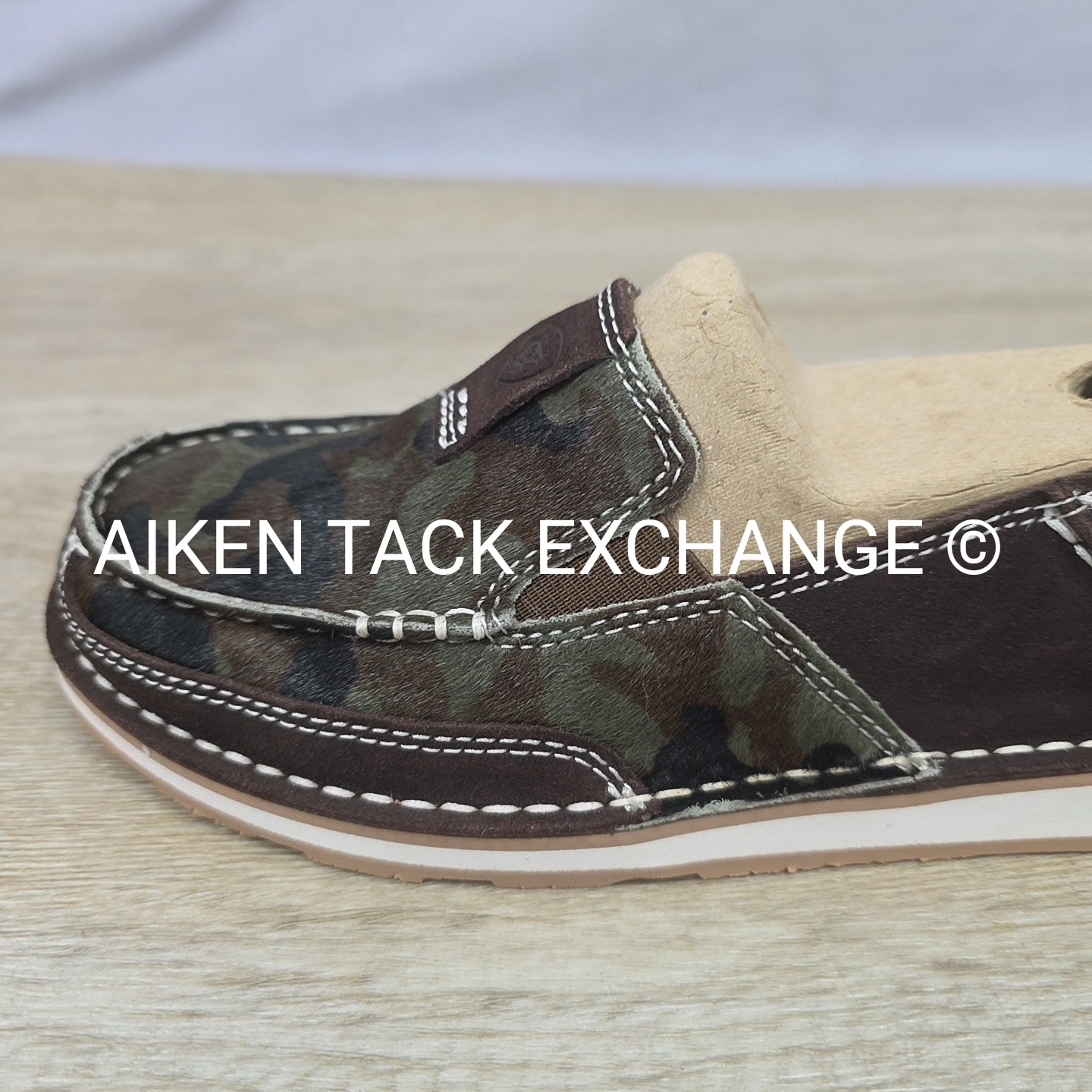 Ariat Chocolate Chip Suede No Se'um Cruisers, Brand New, Size 6.5